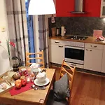 Vibrant In With Private Terrace Appartamento