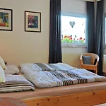 Appartamento Vibrant In With Private Terrace