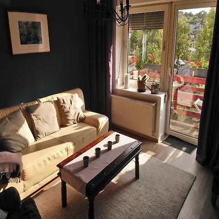 Lägenhet Vibrant In With Private Terrace