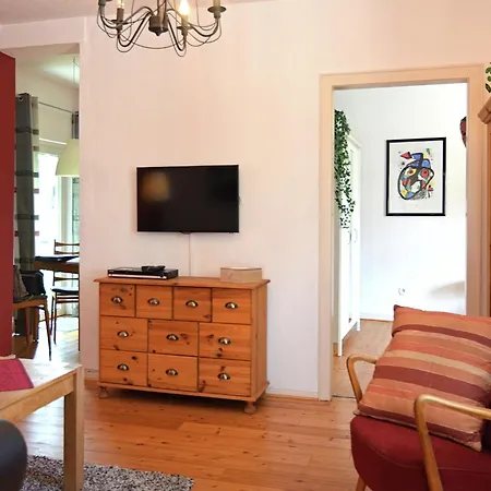 Vibrant In With Private Terrace